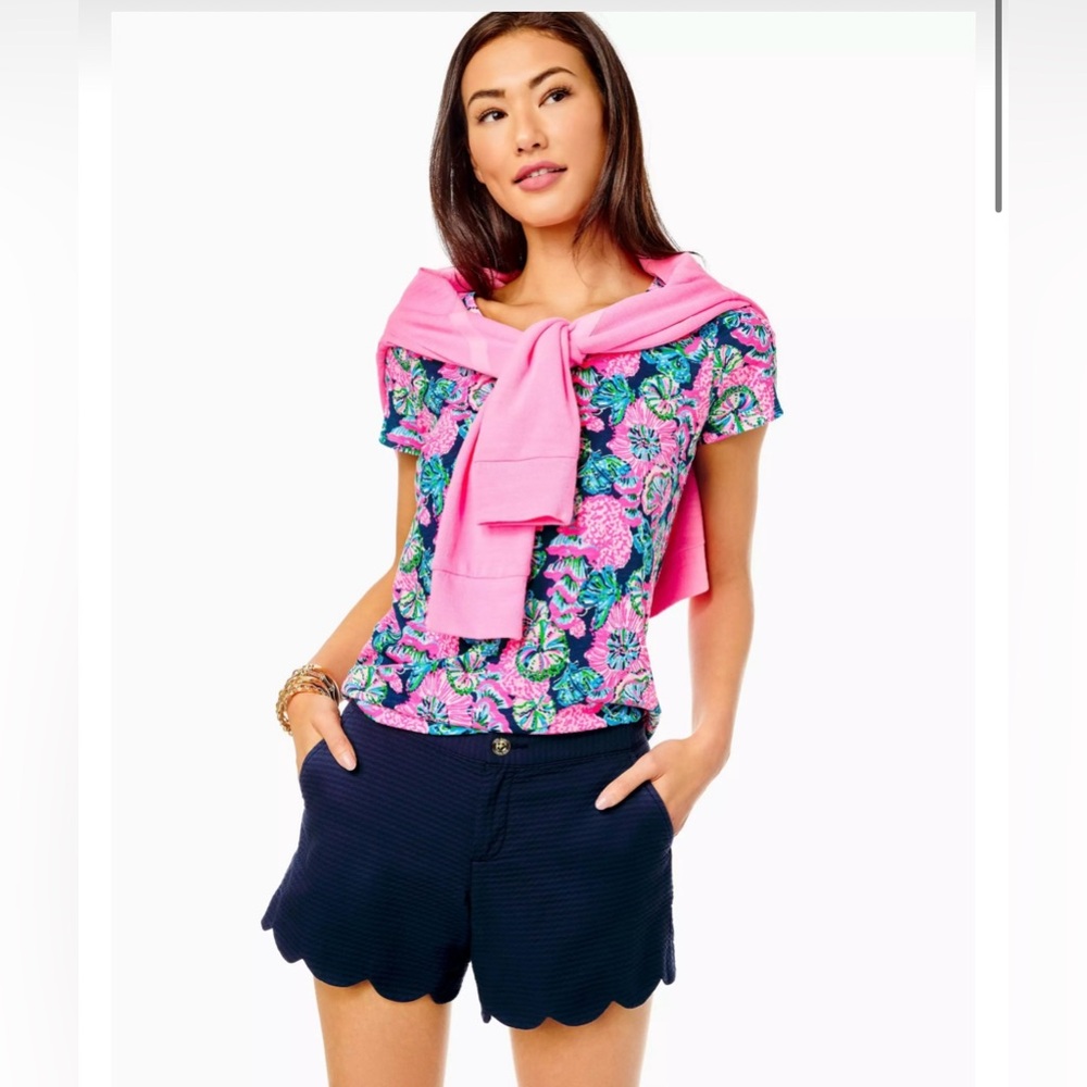 LILLY PULITZER BUTTERCUP NAVY SHORTS WOMEN’S SIZE 00